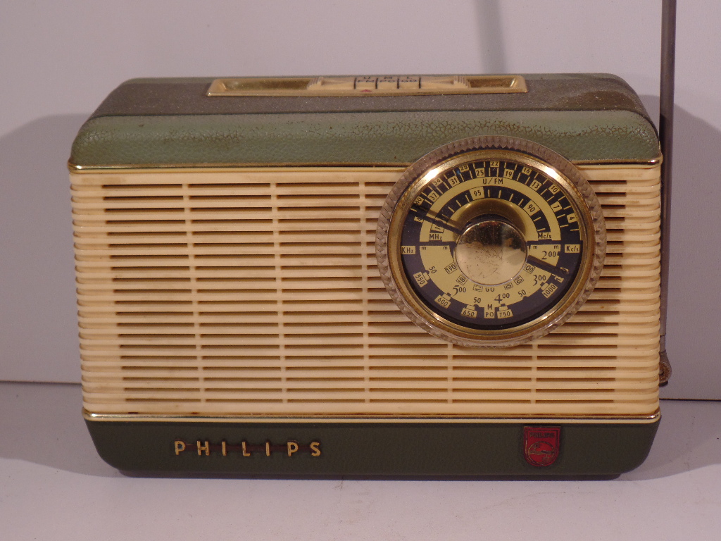 PHILIPS L3W11T/OOF; draagbare transistorradio